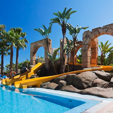 Playacanela 4*